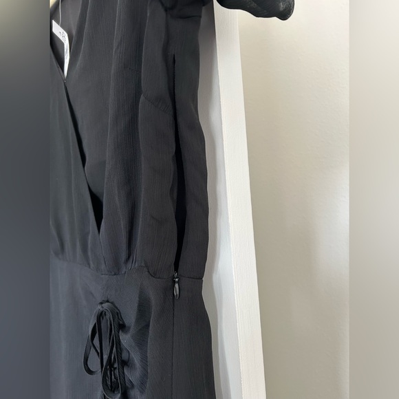 Loft Side Ruched Dress - Picture 3 of 4